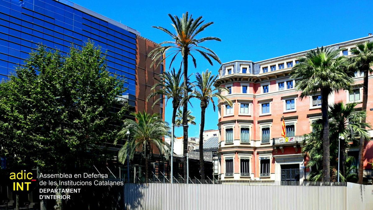 adic_int's tweet photo. ⚫ LA INDEPENDÈNCIA ÉS L'ÚNIC CAMÍ
Bon dissabte #9gener des d'@interiorcat!
👉🏼 L'HC i regidor @quimforn continua complint una condema injusta
👉🏼 Encara no som independents
Els hospitals preveuen una gran onada per de la #Covid_19.
Deneguen permisos i no programen operacions. https://t.co/XHWIrfwajO