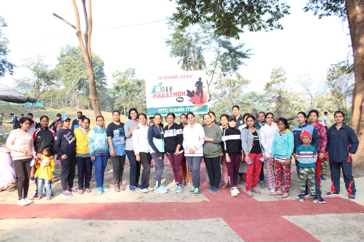 Ladies, officers, children & Himveers of RTC and 10th Battalion in Kimin (Arunachal Pradesh) participated in half marathon of 21 Km and mini marathon of 10 Kms to mark the 10th Raising Day of the RTC, Kimin.