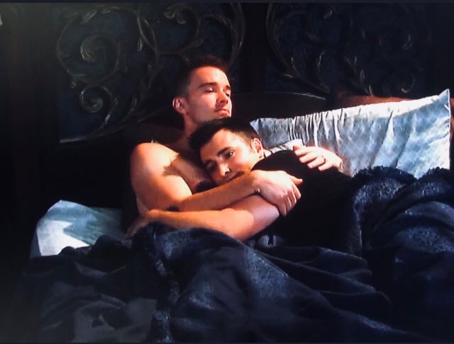LizPierce75's tweet photo. #Wilson #2020BestMoments
The night is for us ❤️❤️
A night of romance
A night of love
A night in your loving arms
The magical, heartfelt, loving night #WilsonFans cherish always. Beautiful pics thanks to @EndgAmedool https://t.co/c3dHRjRawY