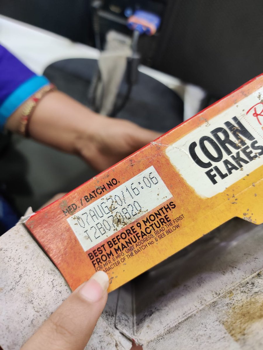 PrajjwalHTS's tweet photo. @KelloggsIndia I recently purchased a sealed box of Kellogg's Corn flakes honey almonds flavour when I open it, the inner was already broken and an unpleasant odor coming out of the packet. https://t.co/rFldpvmDvh