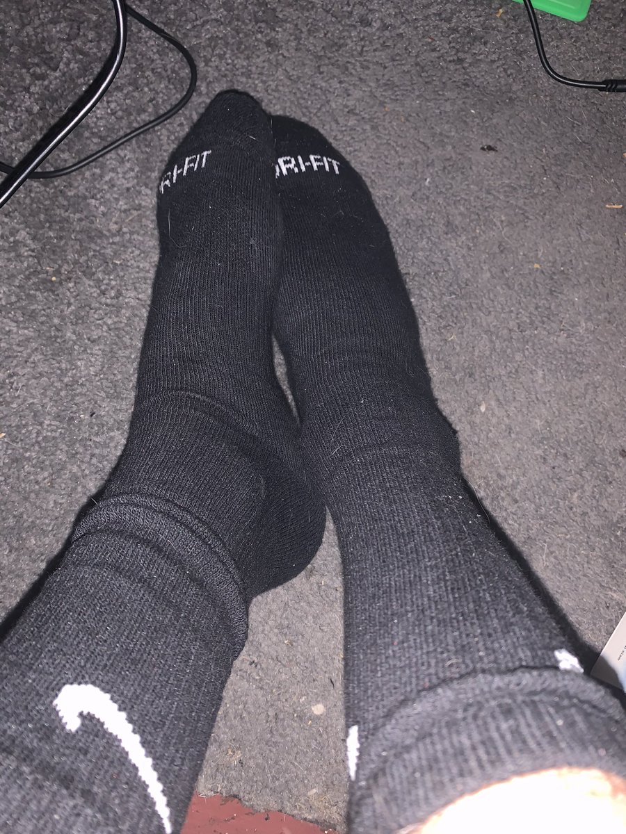 MasterC72's tweet photo. I bet you’d love the smell of these Dri-fits 
#cashmaster 💵
     #findom 😈🧦 https://t.co/CrHvFlWJkB