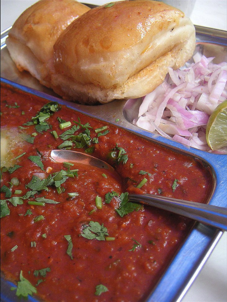 By the time they were done, they would be hungry and nobody would be willing to cook at that time. This demand for good food at an unusual time led to the invention of the Pav Bhaji.