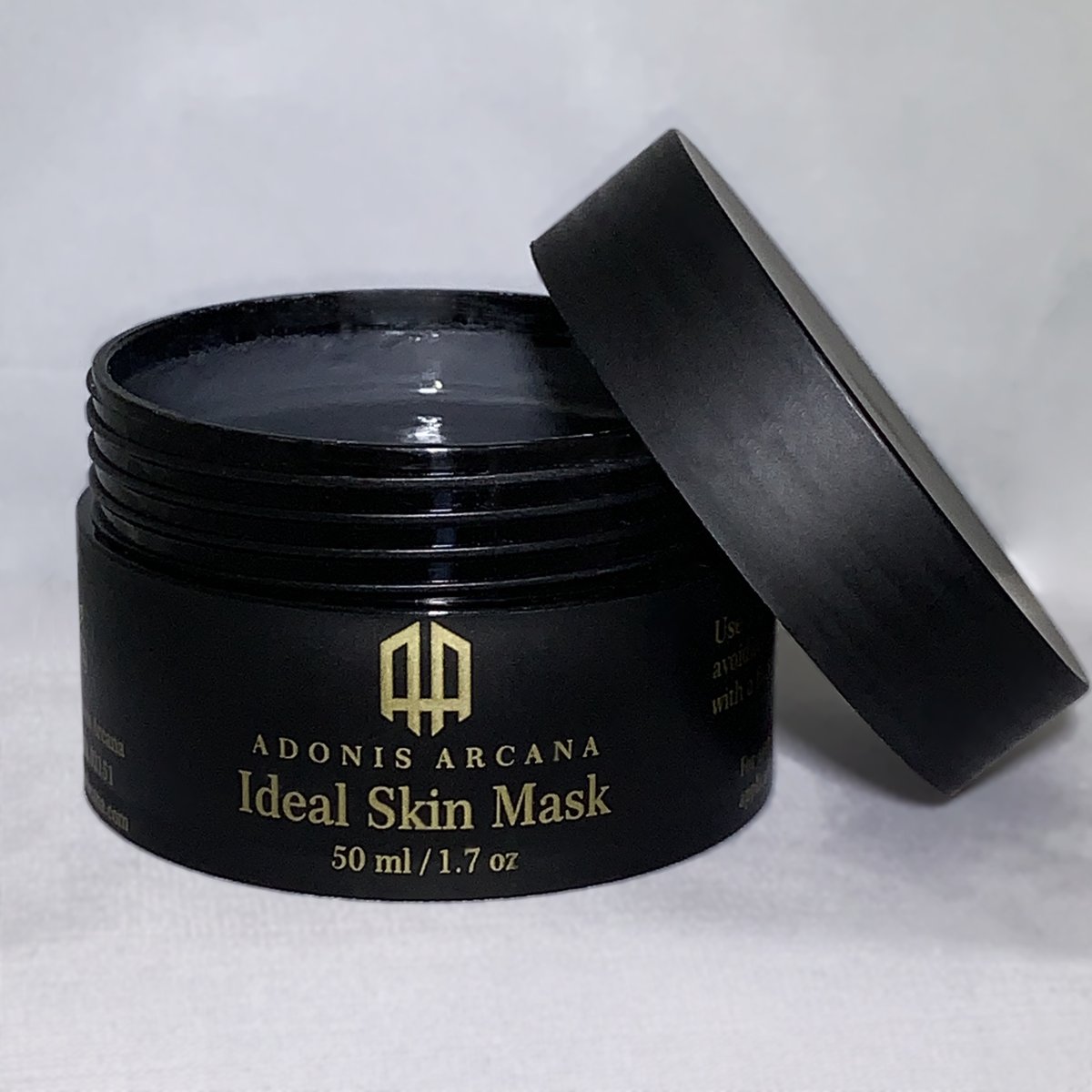 adonis_arcana's tweet photo. Ideal Skin Mask A cleansing &amp; balancing treatment for face &amp; body Deep clean stubborn oil &amp; congestion from your skin while addressing dryness and roughness. Kaolin+Charcoal+Hyaluronic=Magic

#GetReady #MensMakeup #Grooming #ModernMasculinity #Kaolinite #Charcoal #FaceMask #Skin https://t.co/WQyp8OEvm6