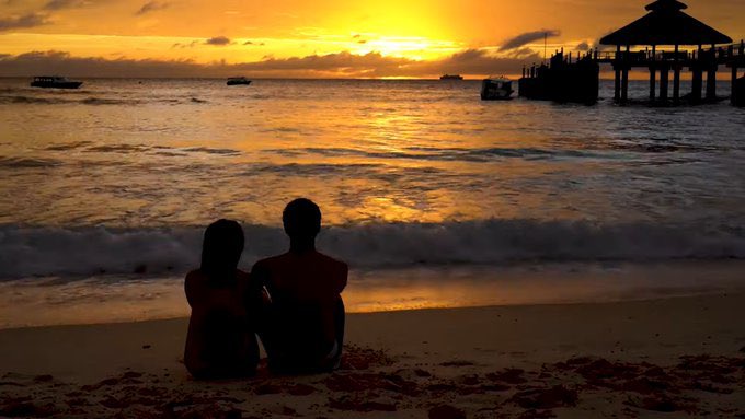 supreimokb's tweet photo. sunsets and kathniel >>>> https://t.co/u9ZoHBSQu3