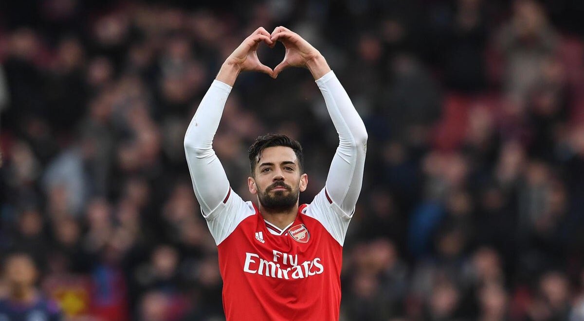 Herr_Kriz's tweet photo. No Arsenal fan should have a few followers cause we've got millions of #AFC daily active users on Twitter!
"RETWEET" and drop "#COYG" and follow each other today! Follow other gooners until the limit. Gain active followers. Let's get stronger thn ever ❤️😅
Follow me first❤️ IFB😅 https://t.co/LvHonaVpa3
