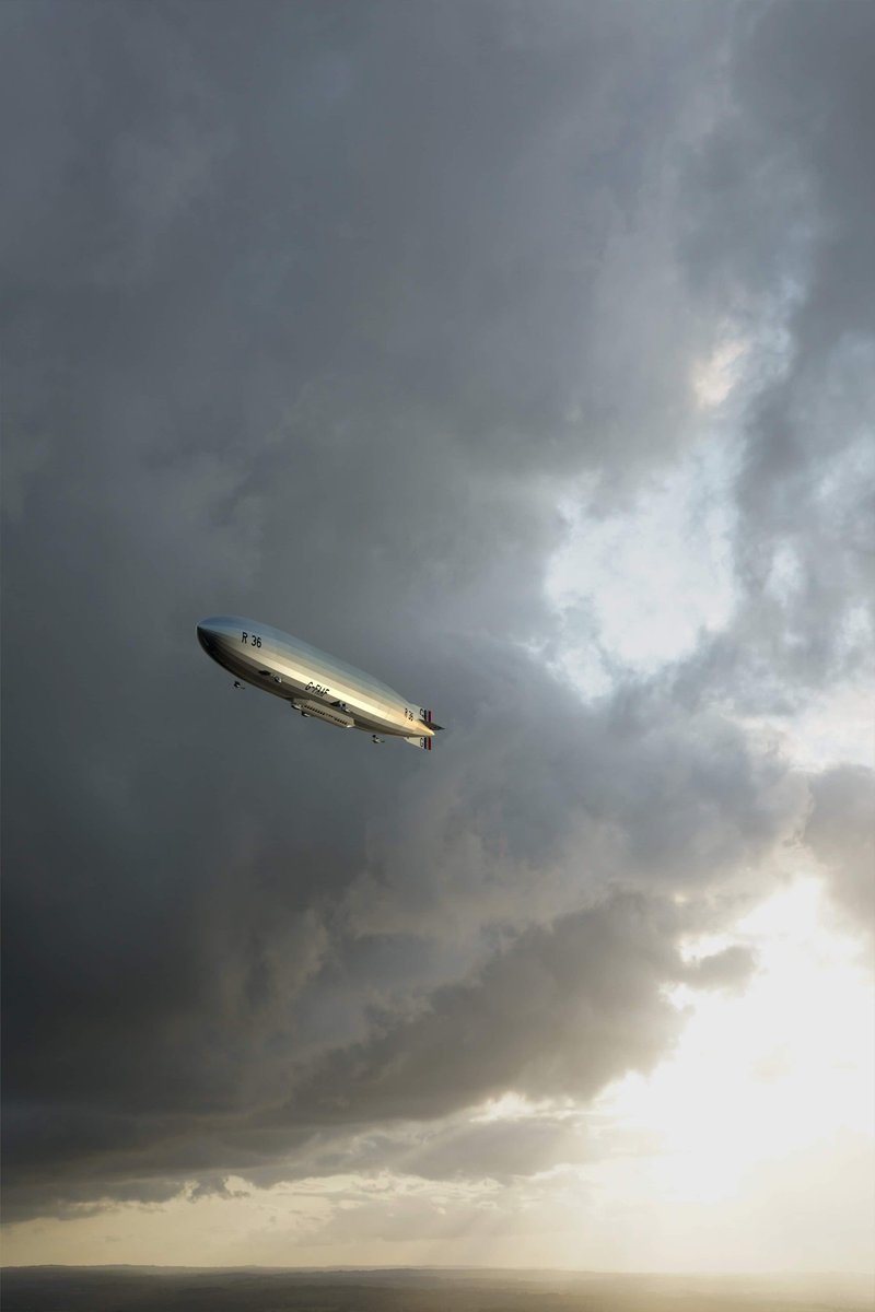 CardingtonSheds's tweet image. Some of Paul Adams fantastic CGI of airship R36.

He should really make a book on these.