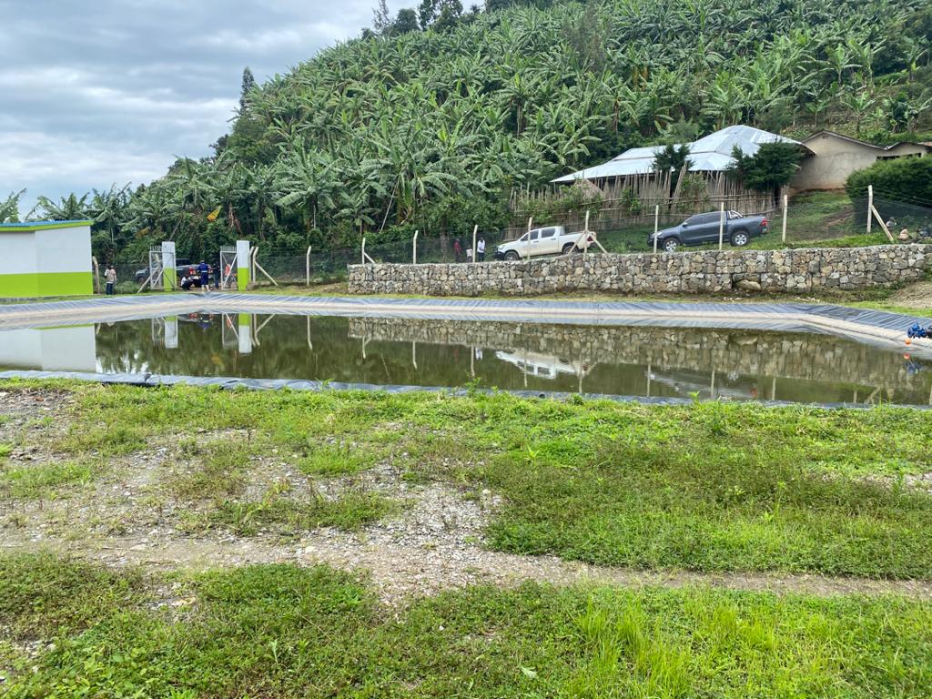 min_waterUg's tweet photo. #MWEworks: The Scheme is located in Busoro Sub-County in Rwengaaju Parish. The overall objective of the project was to improve farm incomes, rural livelihoods and food security. @HonKibuule @okidi64 @GovUganda @MosesWatasa @UgandaMediaCent @lindahNabusayi @nyamadon @Parliament_Ug https://t.co/34qElM1PQy