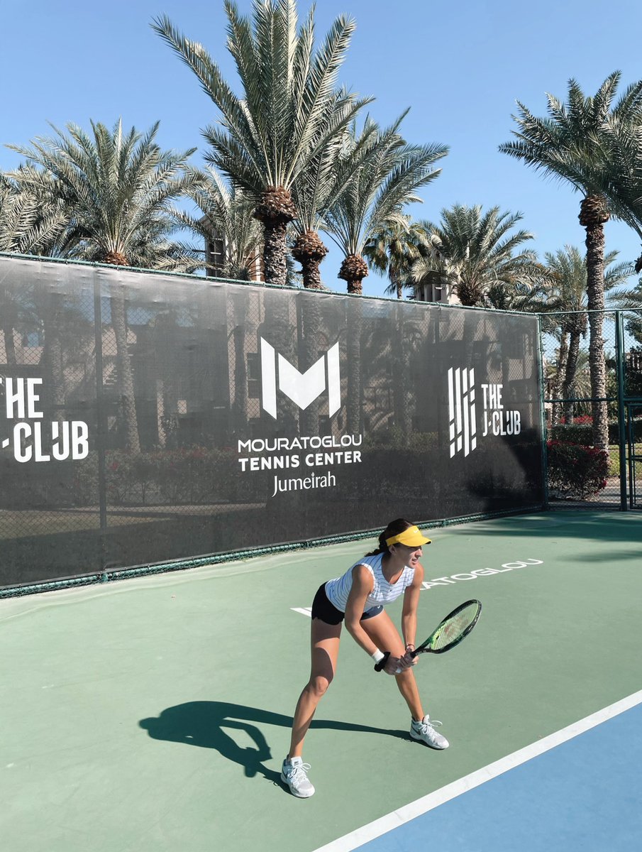 Preparation 2021 in these beautiful conditions 🌴 Thank you <a href="/MTCDubai/">Mouratoglou Tennis Center Jumeirah 🇦🇪</a>