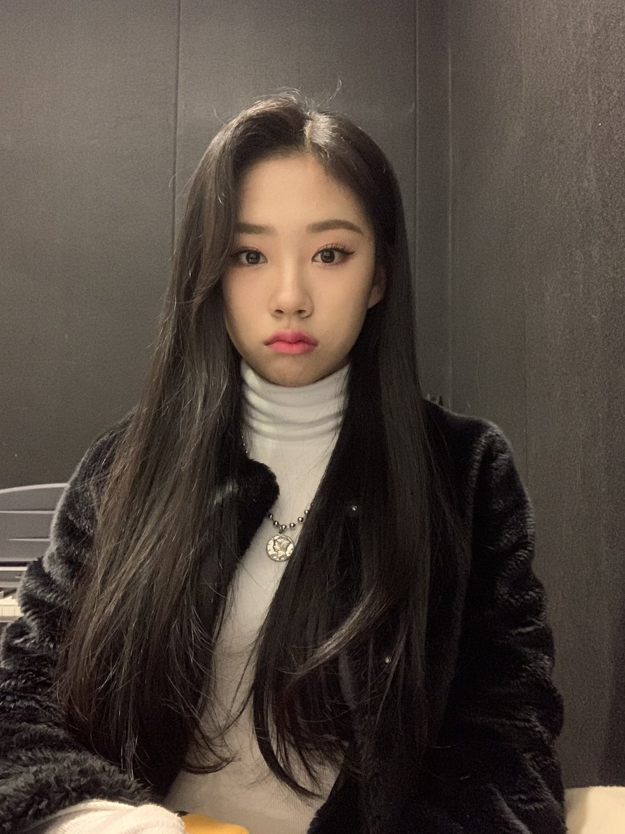 RBW_PURPLEKISS's tweet photo. [#도시]
쇼 미 더 퍼키~~~🤭 안녕하세요 
심사위원 저스도시입니다😎 https://t.co/kTPNIgUwwR