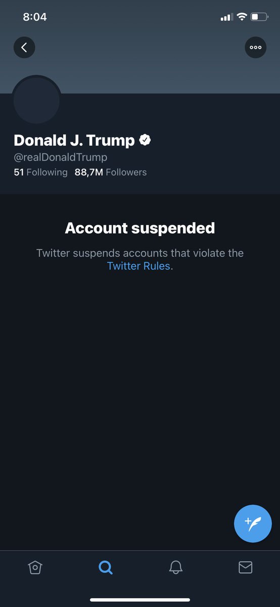 _CommanderGeek_'s tweet photo. #TrumpBanned ich hätte gern sein Gesicht gesehen, als er den Account nach dem Bann aufrufen wollte 😂😂👍 Hoffen wir mal, dass er nichts dummes mit Raketen 🚀 machen will ☹️ https://t.co/UNFpGeSSNb