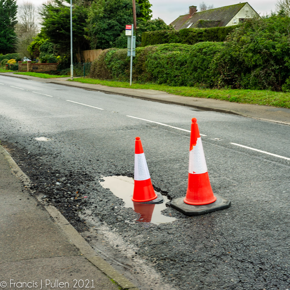 FrancisPullen's tweet photo. Guarding the younger ones
#conesalone #lonesomecones #urban #pothole #winter
@Leica_UK @Kodak
Leica M6
50mm Summicron
Kodak Ektar 100 https://t.co/VFfnxWwmIo