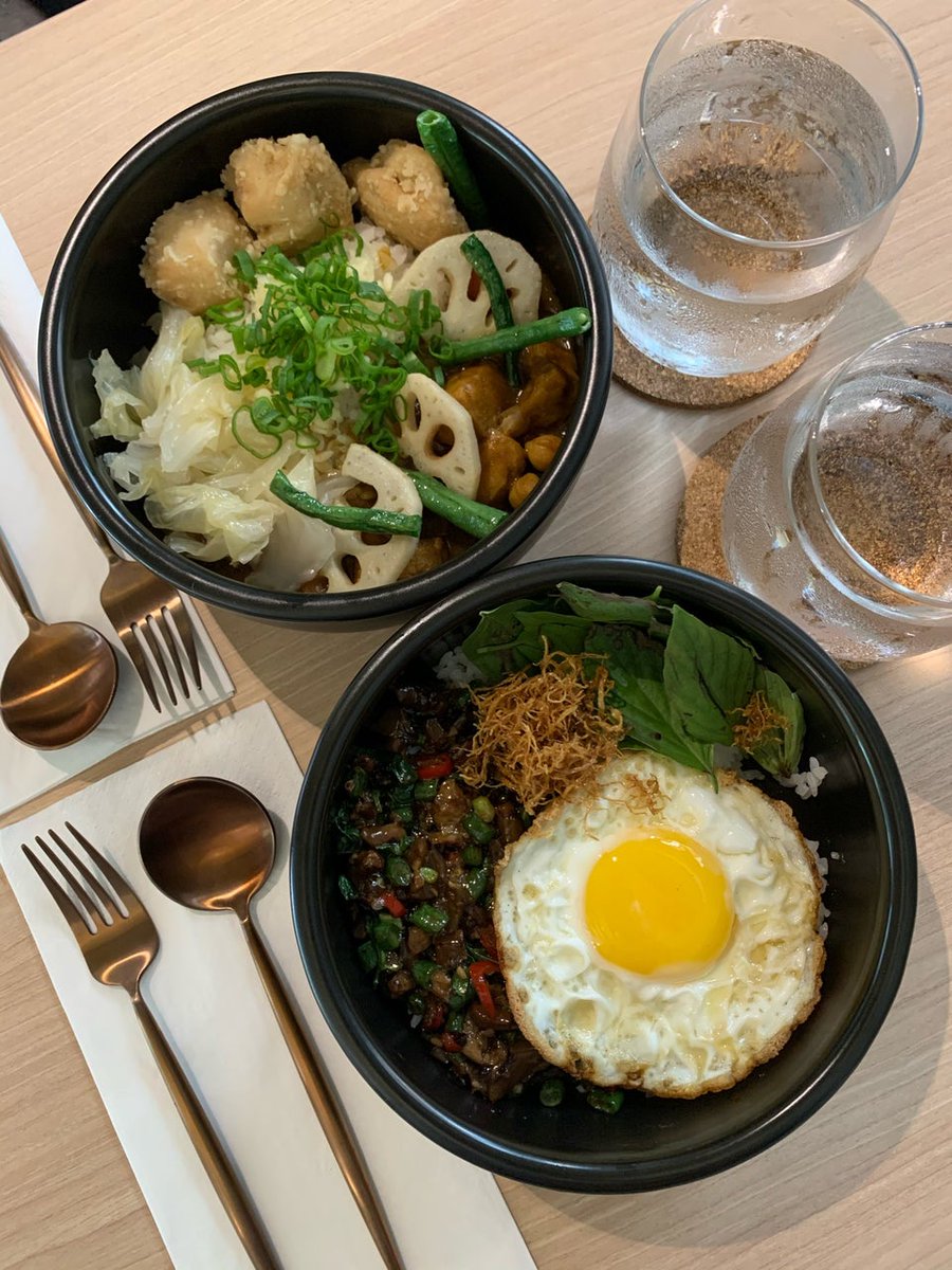 my_4sq's tweet photo. SINCERELY Crafted Cuisine is a new meatless dining venue that sats in a modern-chic casual environment.

Their 'Ground to Table' menu is fundamentally built to break the cliché perception of a vegetarian restaurant.

https://t.co/vvCCxP79n8

(PIC: @najiashahh) #my4SQ https://t.co/BVljoPdwj0