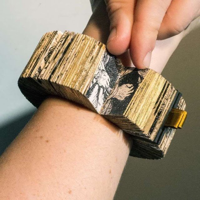Lyske Gais and Lia Duinker, creators of the Book Bracelet inspired by the work of Rembrandt and winners of a design competition for The Rijksmuseum, Amsterdam #womensart