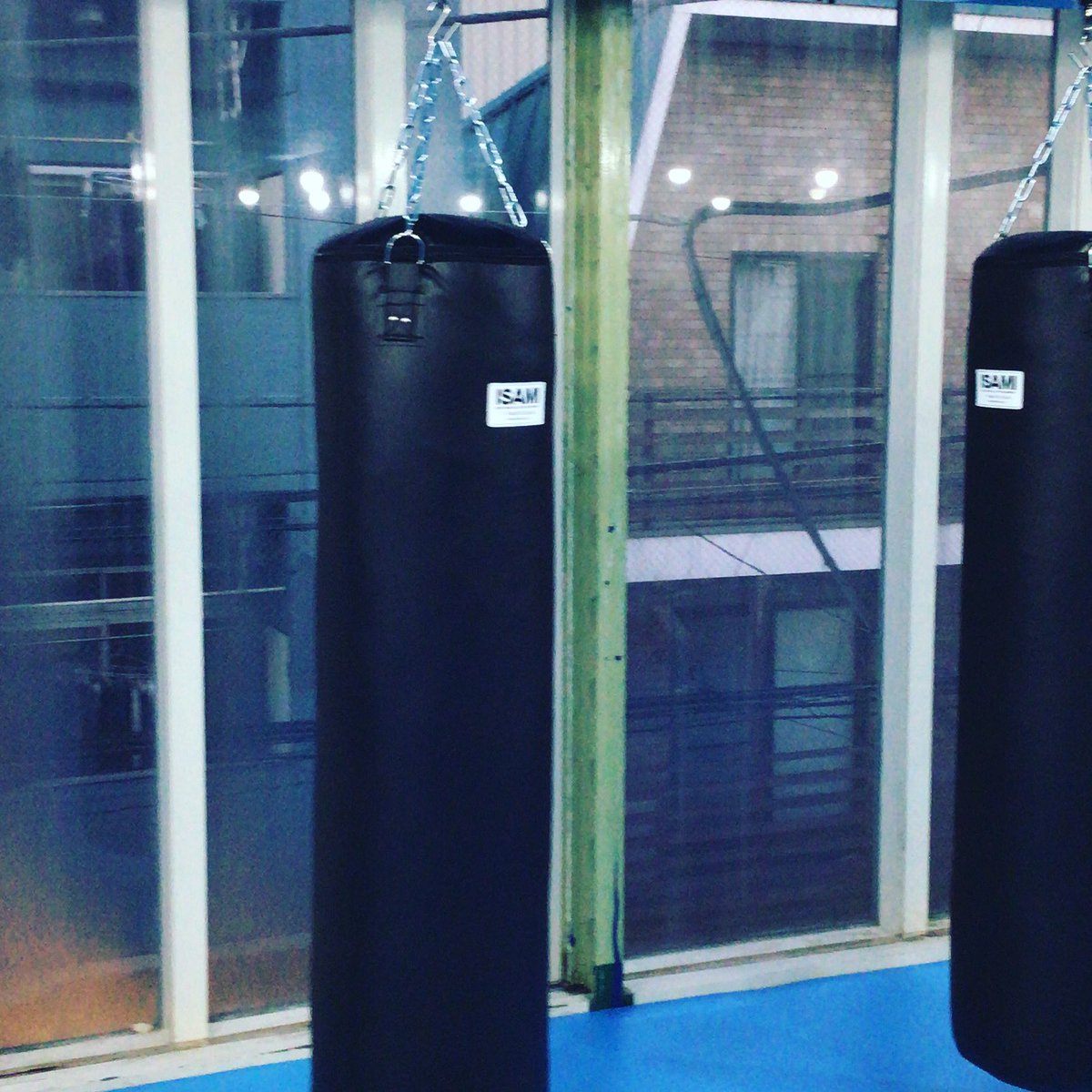 ファイトフィット中目黒 今日の営業は18時までです Fitness Boxing 目黒区 中目黒 格闘技 美容 ファイトフィット中目黒 ダイエット ボクシング キックボクシング トイカツ道場 総合格闘技 習い事 女子力 女子力アップ フィットネス 筋トレ