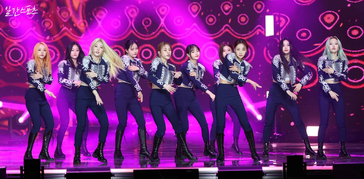 ilgansports's tweet photo. 📀넥스트 제너레이션상📀
사랑할 수 밖에 없는 소녀들 이달의소녀💕 
골든디스크 수상을 축하드립니다!

✔️ https://t.co/AVfpLXs361

#이달의소녀 #LOONA #GDA #골든디스크어워즈 https://t.co/kaDLcugOH9