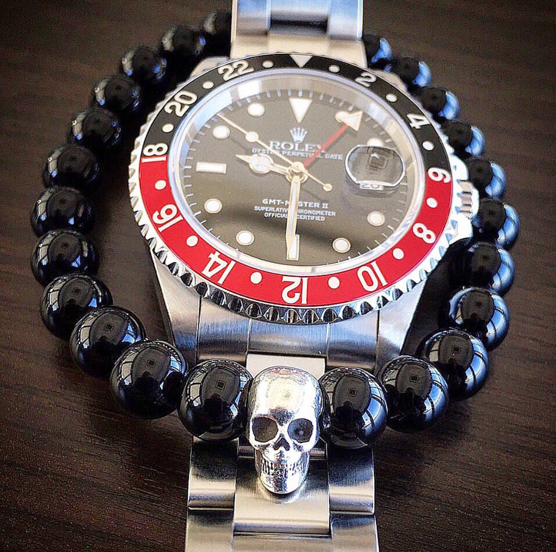RomanStones's tweet image. Discover @RomanStones Jewelry Made ln Italy 🇮🇹 #bracelets #bracelet #menstyle  #mensjewelry #JewelryDesigner #jewelryaddict #jewelrydesign #jewelryforsale #skullbracelet #skulljewelry #silverskull #MadeInItaly #rolex #rolexgmtmaster