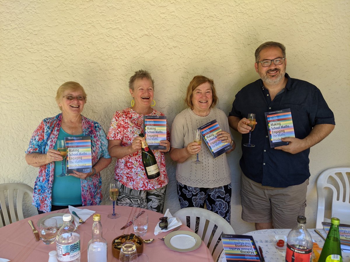 Celebrating our Maths Inside book together. #STEM ⁦<a href="/UTSFass/">UTS Arts & Social Sciences</a>⁩ ⁦<a href="/mary10472/">Mary Coupland</a>⁩