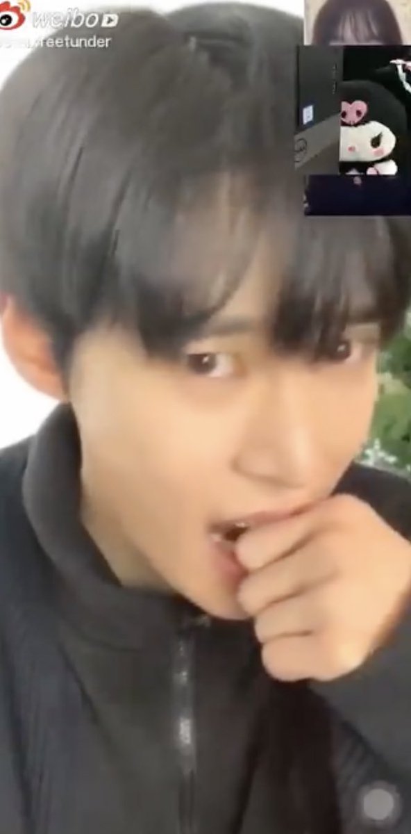 1uv2O1's tweet photo. 고민하는 도영이 4단계 짱귀여움 ㅋㅋㅋㅋㅋㅋㅋㅋㅋ 아앙 ㅠㅠ https://t.co/kiUPBa9ffP