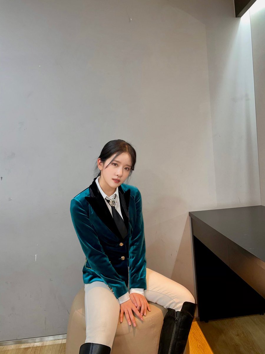 EXY_S2's tweet photo. 2021 이루리 💚
#음악중심 https://t.co/QS7MNYgdZ8