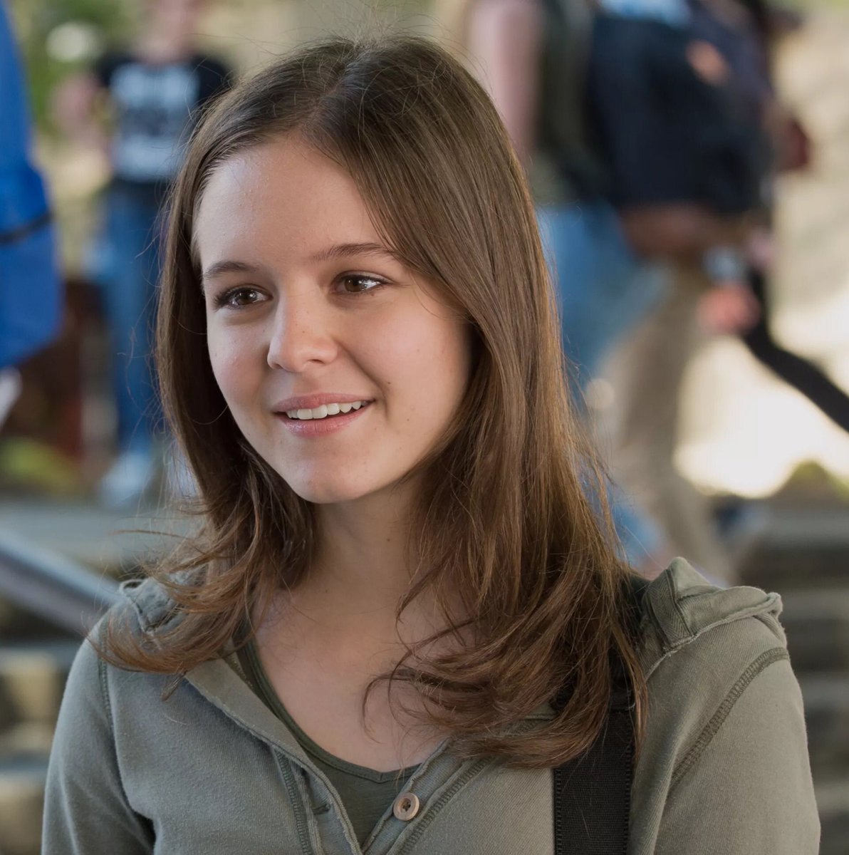 ครั้งหนึ่งฉันก็คือเด็กผู้หญิง

Helenicia Gordon