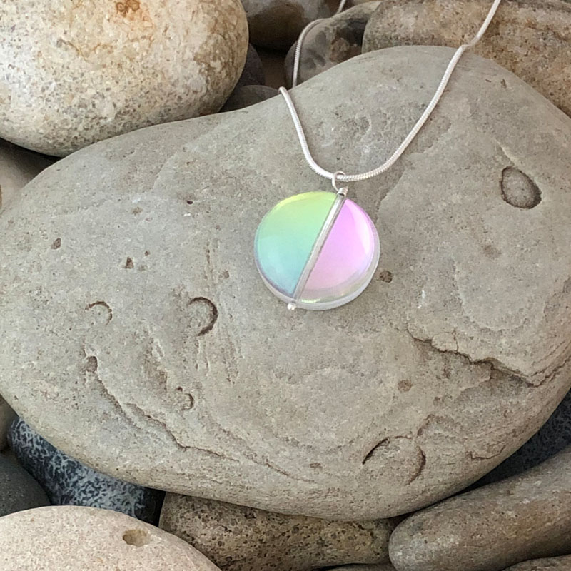 #KindnessJanuary 
WE'RE DONATING 10% OF SALES TO NHS IN JANUARY 
sharing the love we are donating 10% of all sales in January to the icare Kent Community Health Foundation 
<a href="/nhskentchft/">Kent Community Health NHS Foundation Trust</a>

Work by Hildegard Pax
artspringgallery.selz.com/categories/hil…