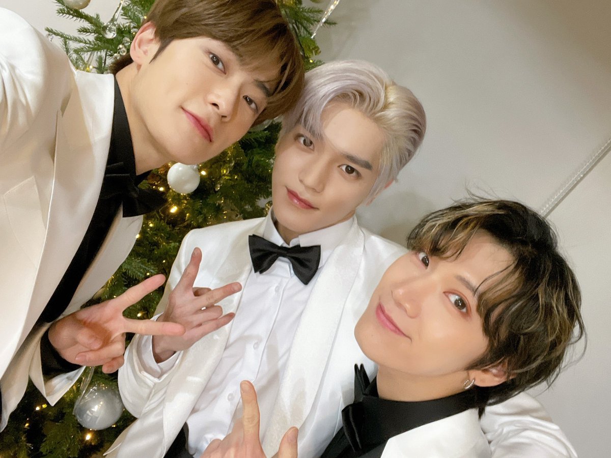 lilpwnjh's tweet photo. จะสื่อไรคะ เฉลยหน่อย https://t.co/7eoEAiURQV