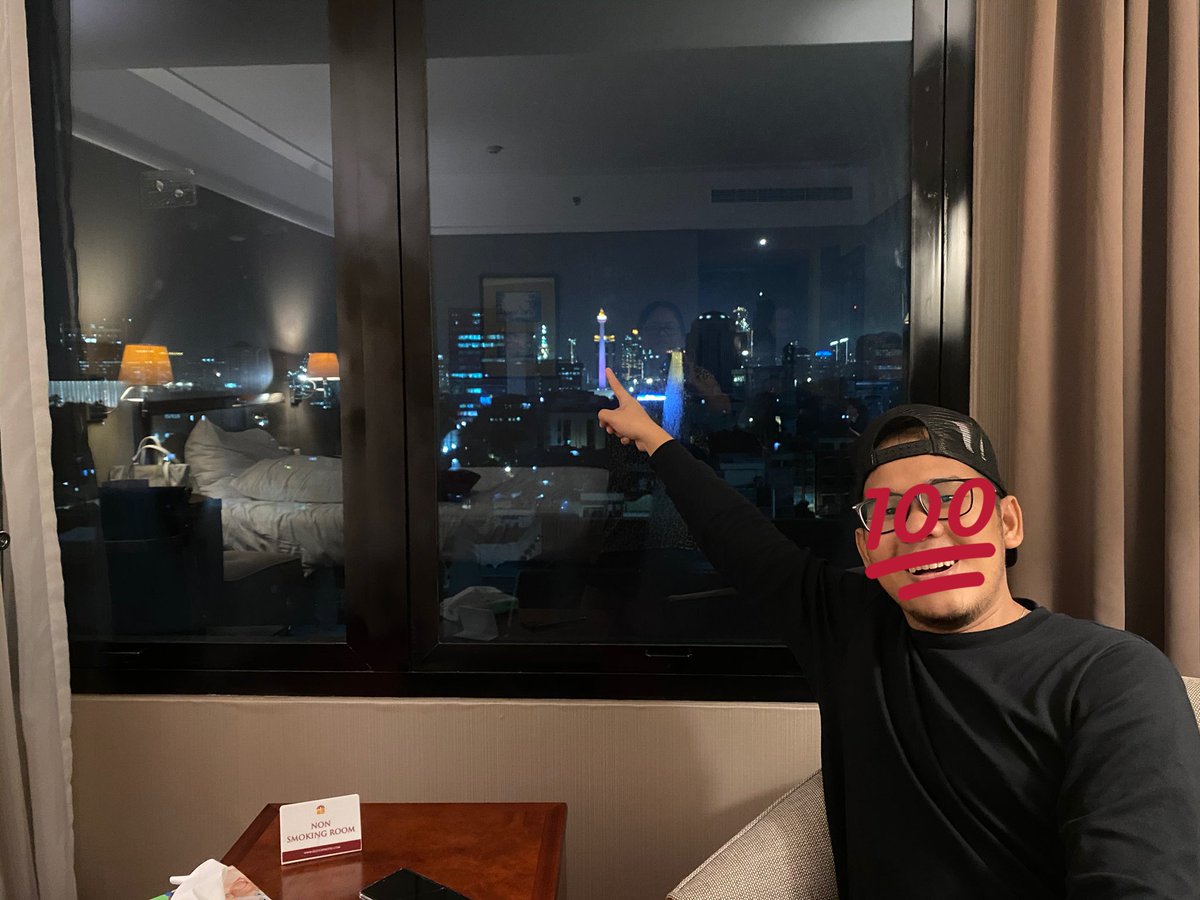 Cukup dari kejauhan,saya yakin di bawah sana lagi tidak baik baik nya untuk kesehatan.