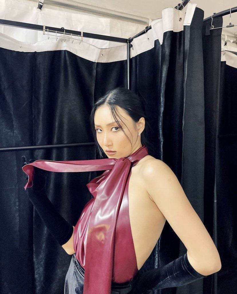 archivehwasa's tweet photo. 210109 ㅡ Instagram Post https://t.co/LVUTAUwXTw