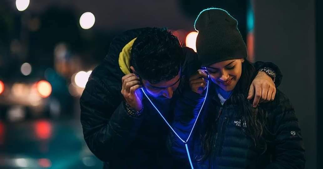 محتاج لحد يكون أنا يقسم معايا الدندنة 🖤