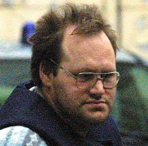 En 2017, Hubert Caouissin reconnaissait les meurtres de son beau-frère Pascal Troadec, de l’épouse de ce dernier et de leurs deux enfants. Son procès se tiendra du 21 juin au 9 juillet 2021.