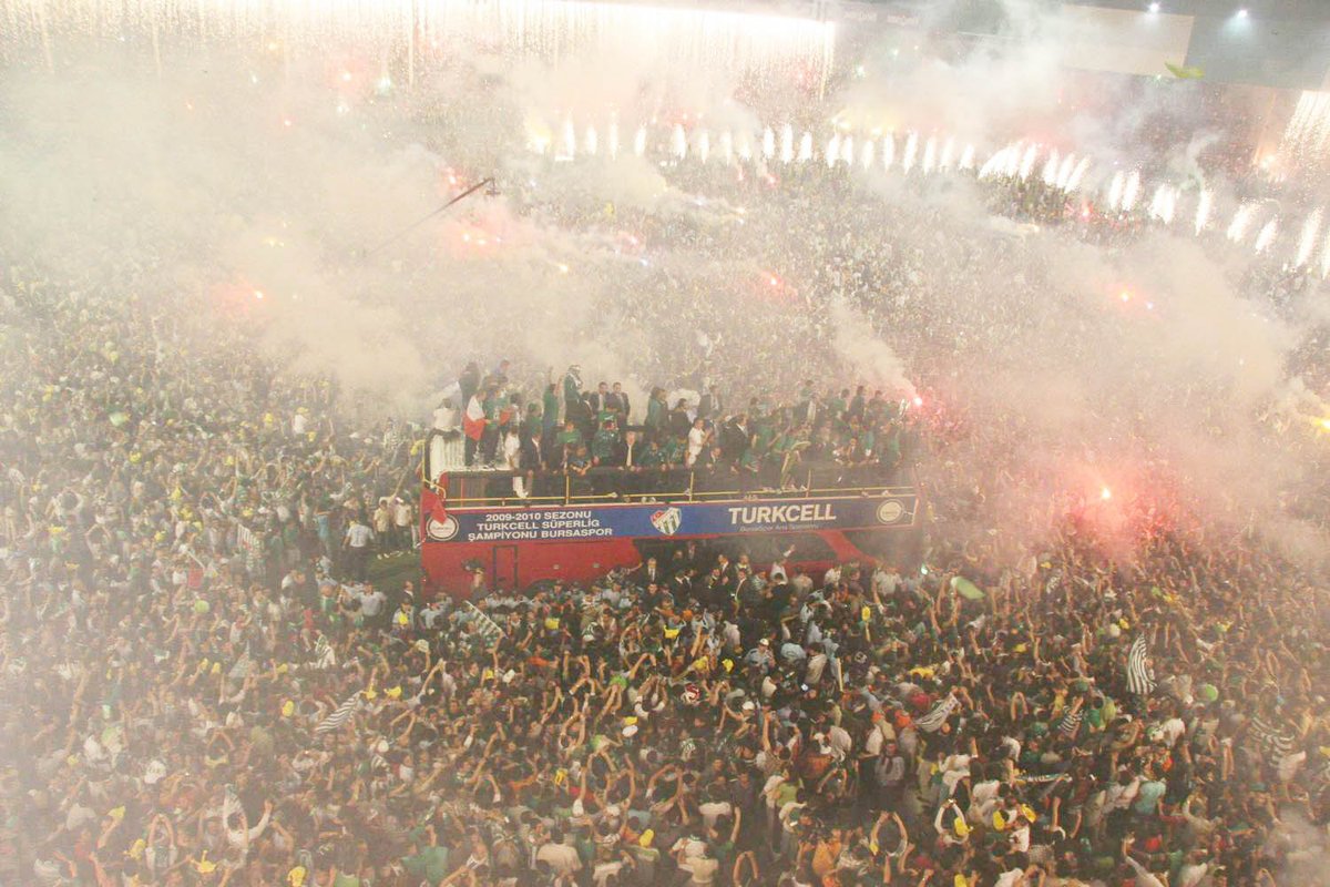 Bu takım bizim, bu takım tüm Bursa'nın !

#DavanaSahipCıkBursa