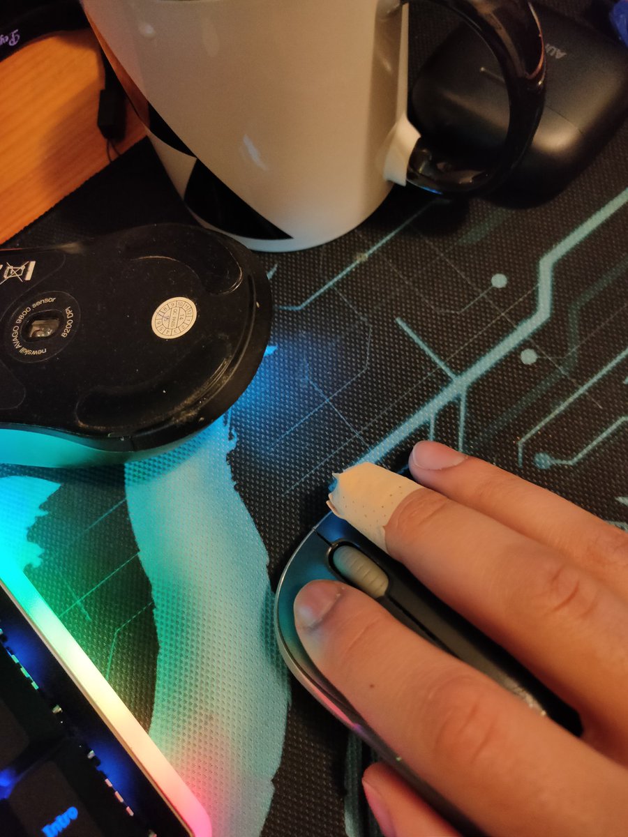 Empieza la season twitch.tv/demolck #LeagueOfLegends