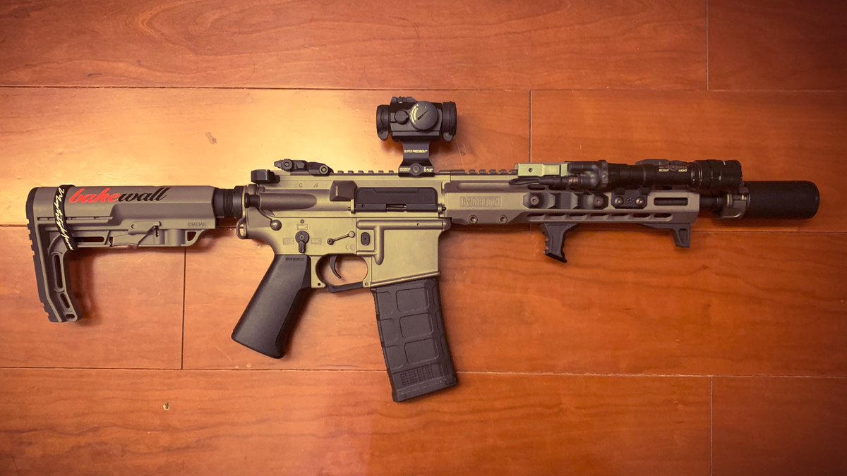 taro_airsoft's tweet photo. とっつーさん(@i_akas_mt )があげてたので便乗
#今再び #Barrett使いあつまれ
#KRYTAC #BARRETT #REC7Di
#Surefire #arisakadefense
#Geissele #aimpoint #magpul
#bakewall #MightyDefense https://t.co/vkvd3LiL9a