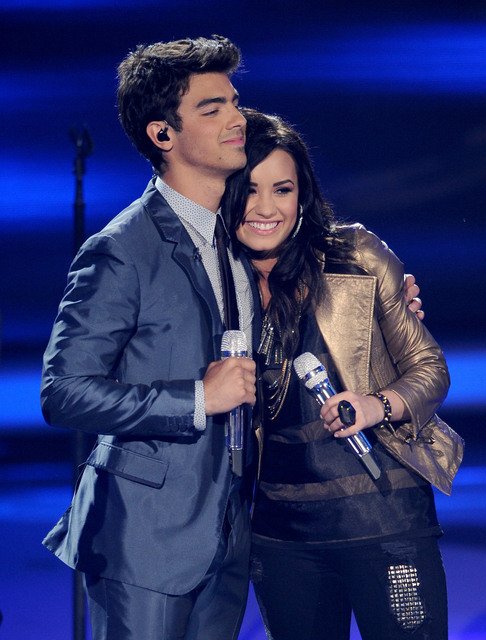 Other pictures of Jemi.