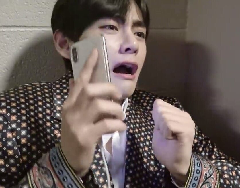 Jung_cookiees's tweet photo. @choi_bts2 @BTS_twt THE WAY I SCREEMED MY LUNGS OUT https://t.co/W6rWgk0gzf