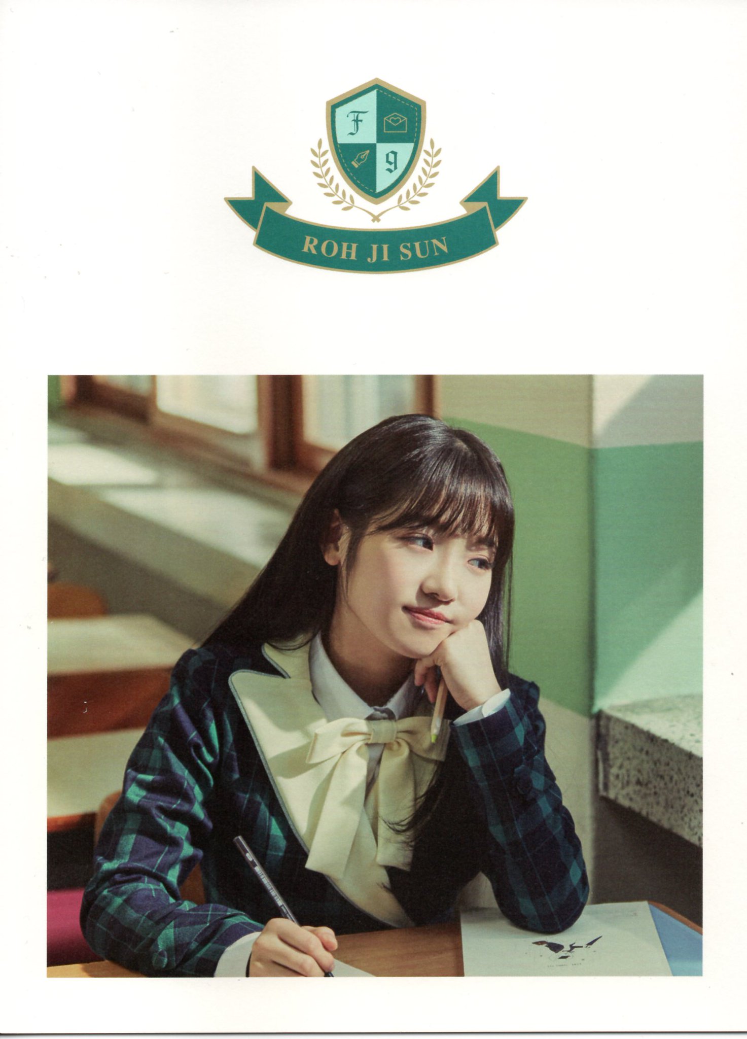 fromis_9 ジウォン　アクリルスタンド to heart fromis_9 ジウォン アクリルスタンド to heart Amazon.co.jp