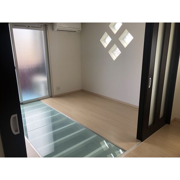 osaka_room's tweet photo. ワンちゃん飼育希望でお探しのＳ様！浪速区でいい感じの物件が見つかってよかったです！#関西 #大阪 #無職 #風俗 #ナイトワーク #水商売 #夜職 #キャバ嬢 #メンズエステ #引っ越し #保証人無し #初期費用 #出稼ぎ #アリバイ #審査 #出稼ぎ #LINE #新築 #賃貸 #ホスト #不動産 #セクキャバ嬢 #エステ https://t.co/Pkm57BPkOF