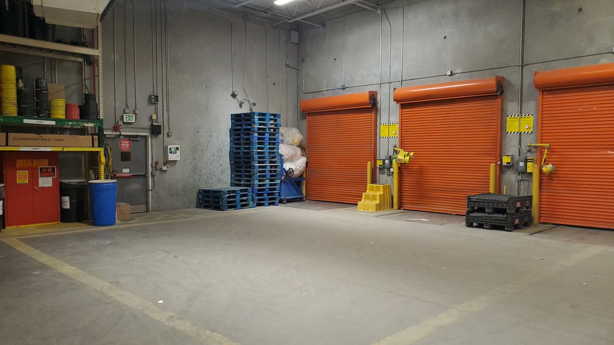 ManuelRichey's tweet photo. Really proud of The Freight Team #8523 this week! #helluvaweek #getRdone @Fuerstenberg15 @raulmor78730856 @2921073c19df4b9 @solymar005 @OscarM_8523 https://t.co/IY4absbcIG