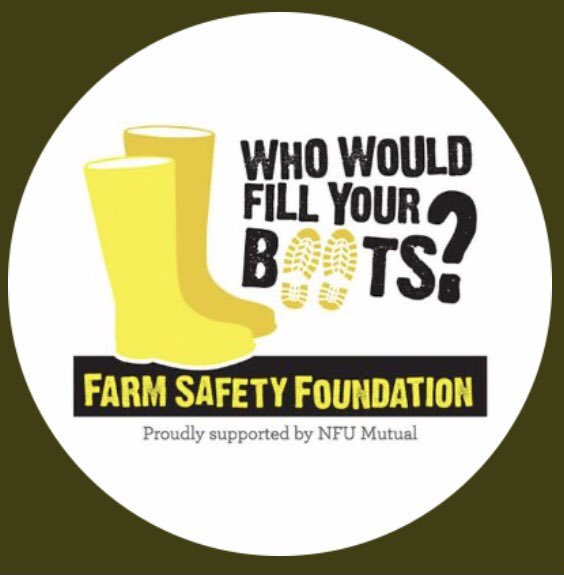 Keith_Morrison_'s tweet photo. @BellBarclay @yellowwelliesuk @bladonbabe 😀 https://t.co/Yjf7FV7gvD