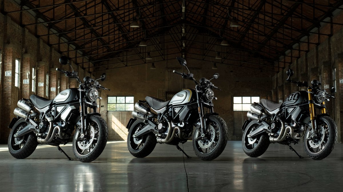 DucatiMotor's tweet photo. Take your next adventure to 1100! With three unique new options from @scramblerducati the 1100 Dark PRO, 1100 PRO and 1100 Sport PRO, the journey is up to you. Which one would you choose? https://t.co/ruKUS1FR0Y
#ScramblerDucati #1100DarkPRO #1100PRO #1100SportPRO #JustPROs https://t.co/dnIhDpUMeF