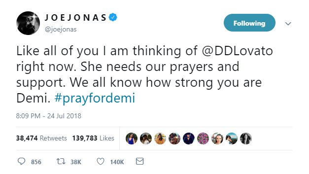 Jemi together in 2016 (1st pic) and in 2017 (2 and 3) + Joe’s tweet about Demi’s overdose in 2018.