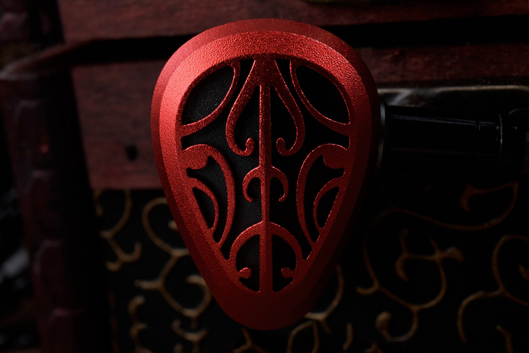 金魔研究院metalmagicresearch ゲイ ボルグ アイルランドの説話に登場する 稲妻のような速さで敵をまとめて貫く 槍 ｍｍｒはそのイメージを実現して オーディオの神槍を作り上げた 速度感 音の質 そして広大なるサウンドフィールドを その耳を貰い