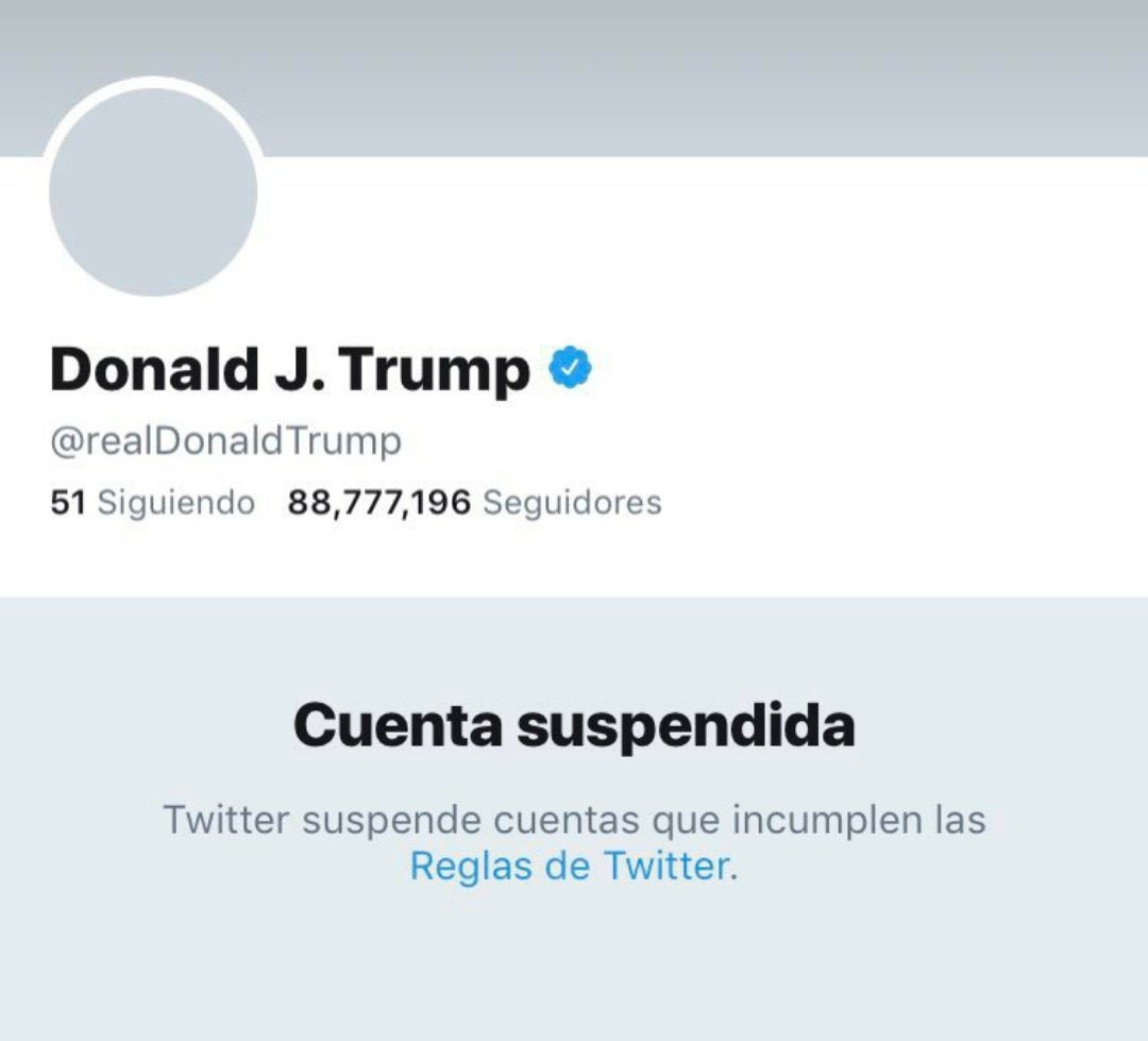Macarena_Olona's tweet photo. La LIBERTAD supone un peligro mucho mayor que los códigos nucleares. Para los enemigos de la libertad. Tú LIBERTAD. #CENSURA https://t.co/oZplEeVbnI