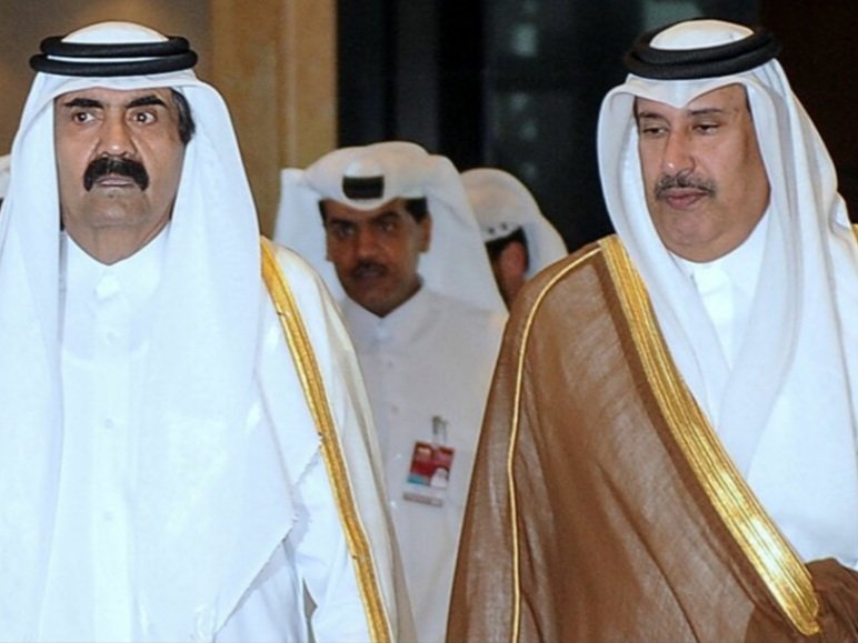 إنتهت الأزمة الخليجية ..
..وبقي (حمد) و(حمد )
شامخان مثل شموخ قطر
يرمزان إلى صلابةالشخصية
القطريةوكرامتهاومكارمهافي (دولةالكرامةوالكرم) بقيادة
أميرنا الكريم ( تميم )صاحب المكارم والنجاحات والإنجارات الوطنية وآخرها إنجازالمصالحة دون التنازل عن ثوابت قطر