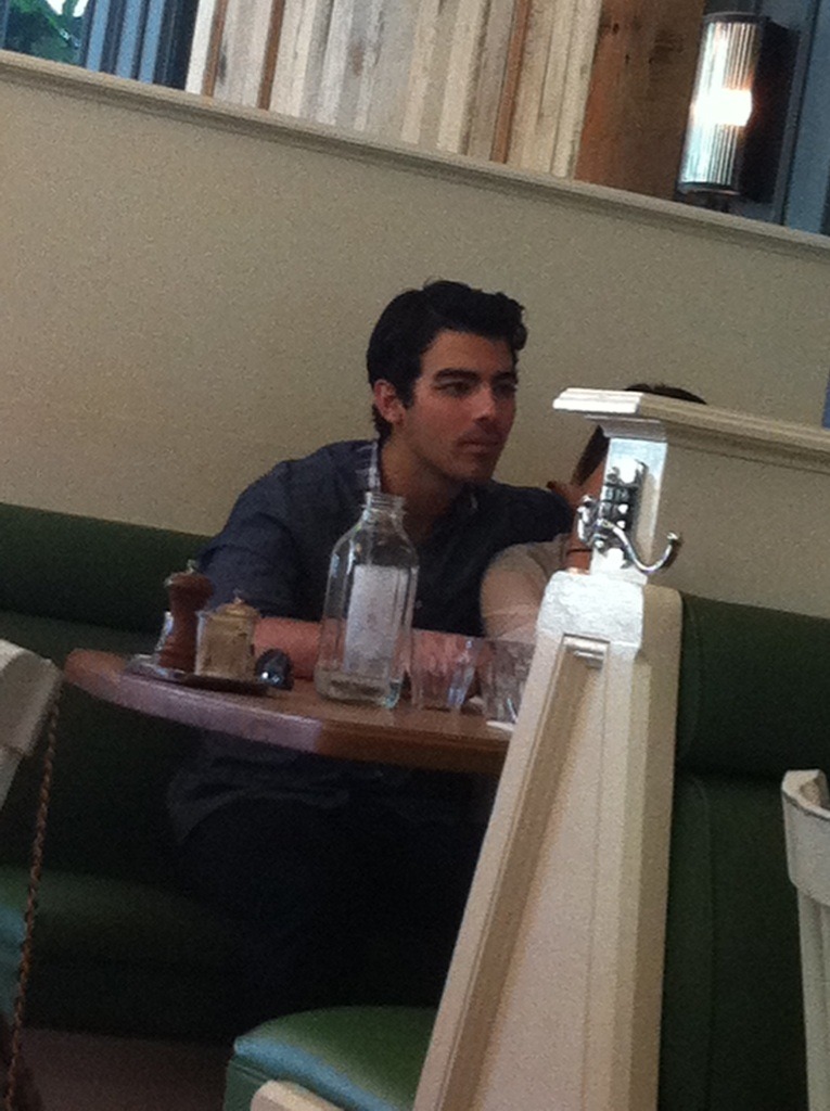 2012: Natashia Ho. Here she is, one of the girls that got the most hate from this fandom.  She didn’t last long, tho. They were spotted together since April/May 2012 to July 2012.