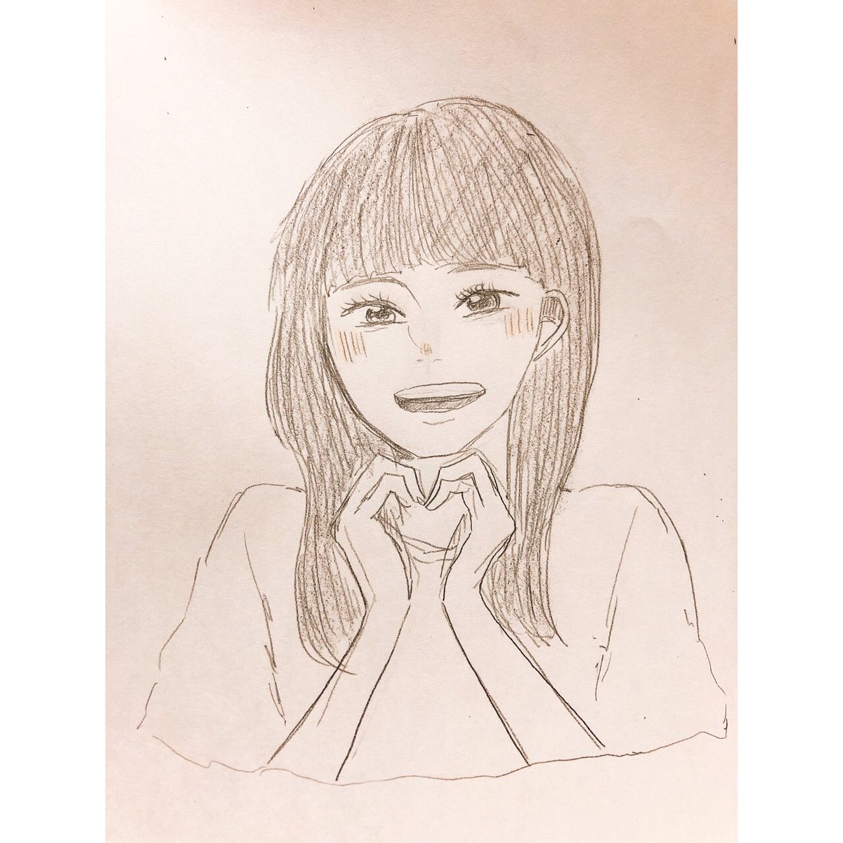 美々 ビビ 記憶があるうちに図にしたたのですが 拙くてすいません このポーズで ちゃん大好きだよ 恥ずかしがって顔下半分をハートで隠す 虫歯ポーズ ダブル指ハートのフルコンボが可愛すぎて召されました ニナちゃんファンの皆様 ニナちゃん