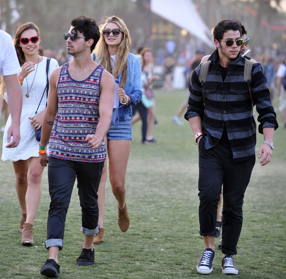 3rd picture: It was rumored, by Oceanup, that Joe had a sextape with Blanda Eggenschwiler coming out. The entire Jonas group of friends made fun of it on Twitter.