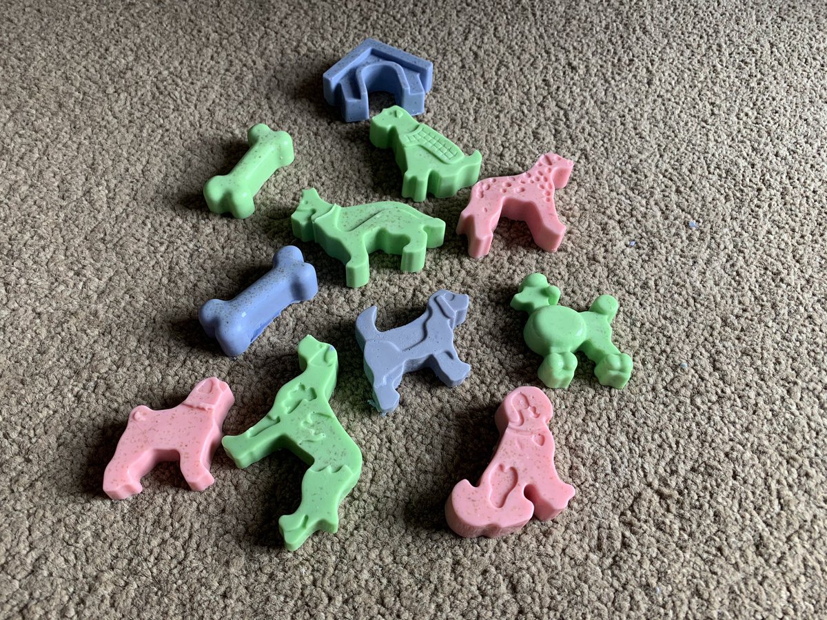 yallsop's tweet photo. Here is a little clue about the theme of our #PathmakerClub #magazine #January issue. Can you guess it? #edutwitter #teachers #schools #parents #readingforpleasure #ChildrensBooks #AlyathePathmaker #homelearning #Parents https://t.co/yRKFmA3EsA