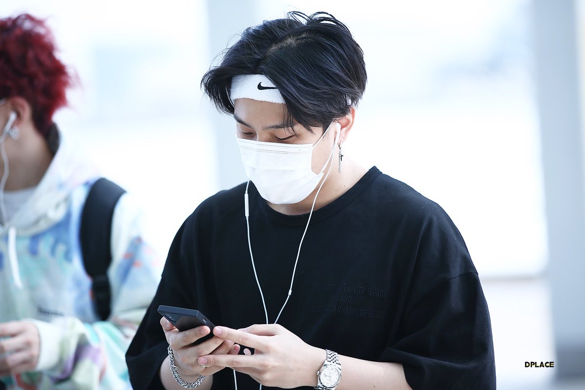 __gonattack's tweet photo. @biasfess Donghyuk -ssi https://t.co/ZaMcxqsjeD