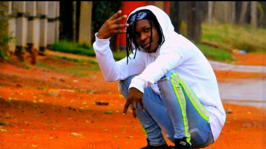 DaKoolKiddsa's tweet image. chose to be clean💛🏀